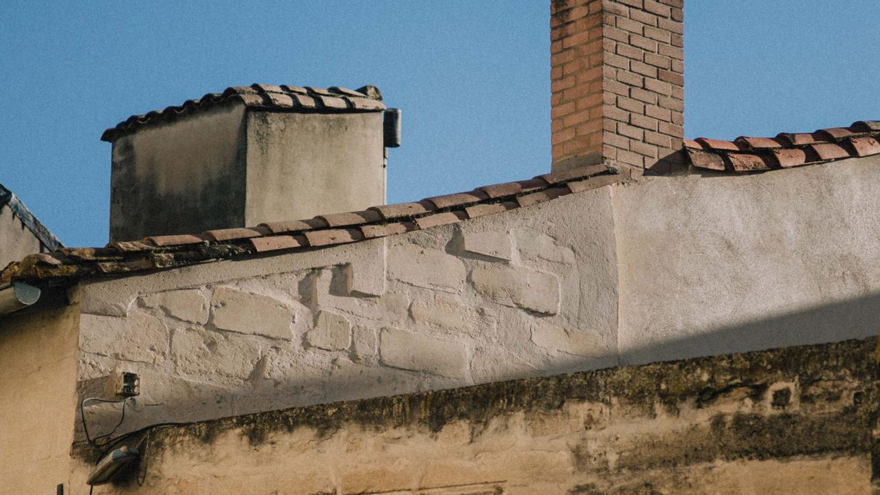 Toits en tuiles rondes d'Avignon, Vaucluse